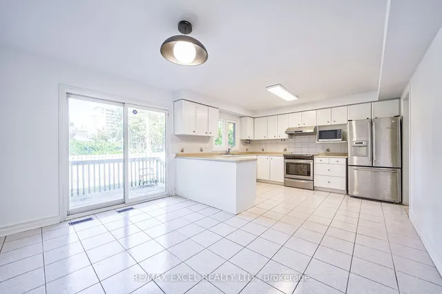 Additional image 16 of 66 Dempster St