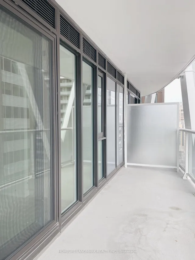 Additional image 5 of 230 Simcoe St Unit 1629