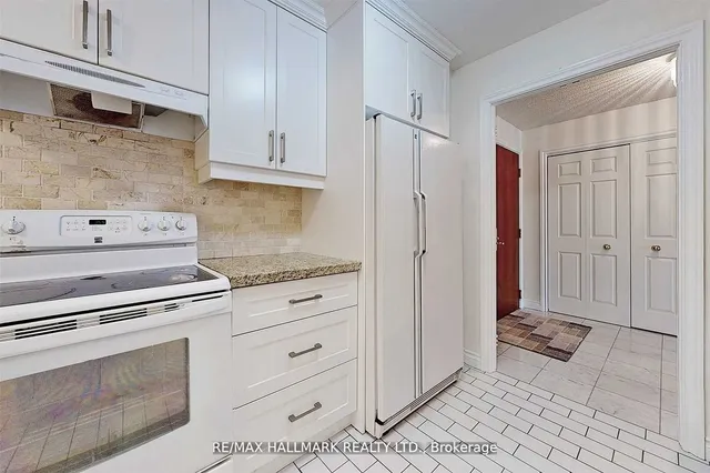 Additional image 8 of 215 The Donway Unit 310