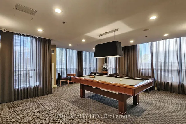 Additional image 40 of 70 High Park Ave Unit 1804