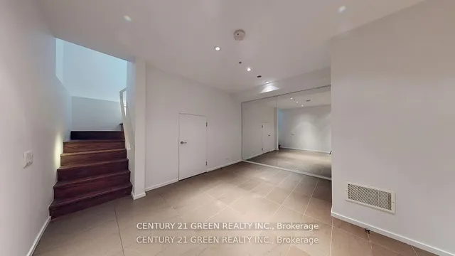 Additional image 36 of 56 Lippincott St Unit 8