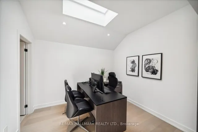 Additional image 21 of 65 Lake Cres