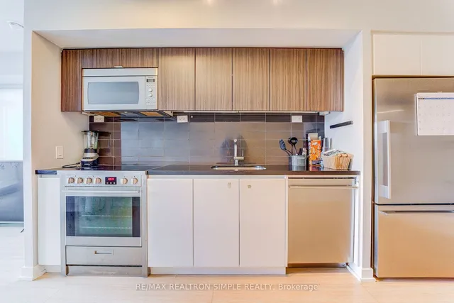 Additional image 6 of 85 Queen's Wharf Rd Unit 802