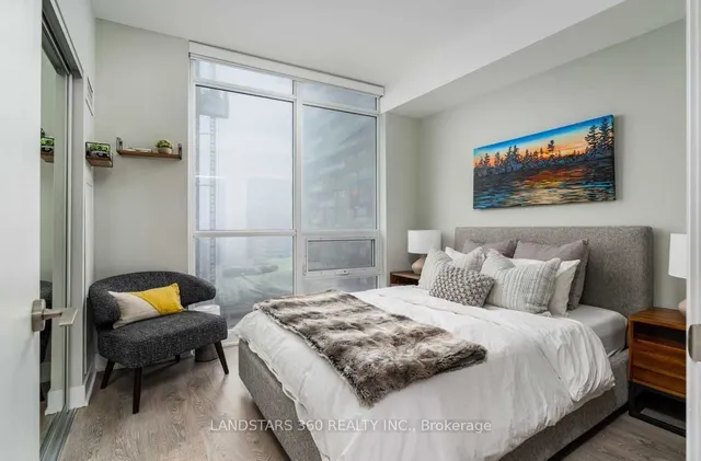 Additional image 6 of 30 Roehampton Ave Unit 1710