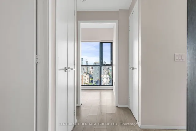 Additional image 35 of 159 Dundas St Unit 3106