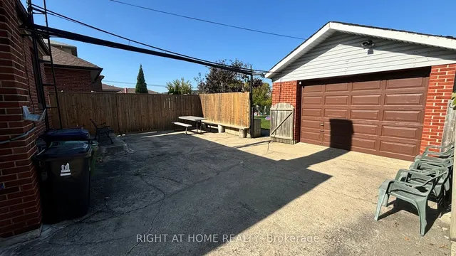 Additional image 5 of 524 Glen Park Ave