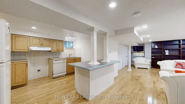 Additional image 21 of 1 Fairbourne Cres