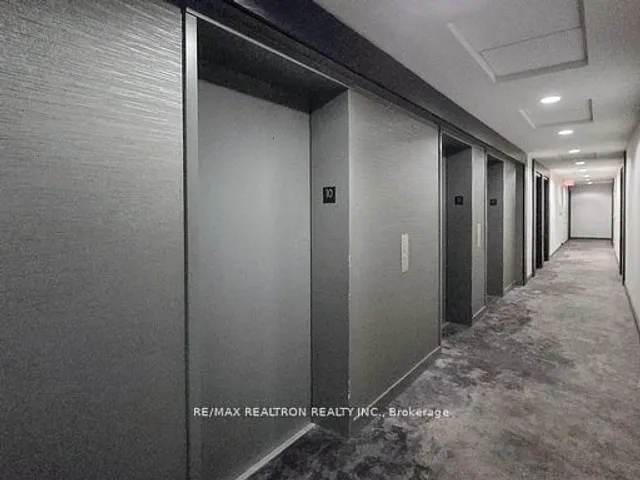 Additional image 7 of 55 East Liberty St Unit 1003