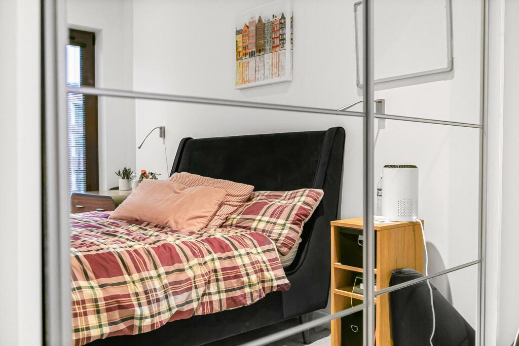 Additional image 8 of Ziggurat House, St Albans, AL1