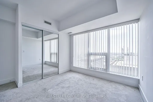 Additional image 8 of 955 Bay St Unit 2507