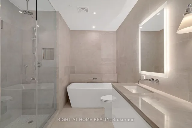 Additional image 11 of 118 Merchants' Wharf Unit 912