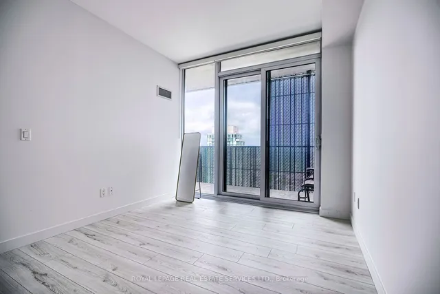 Additional image 17 of 8 Eglinton Ave Unit 2705