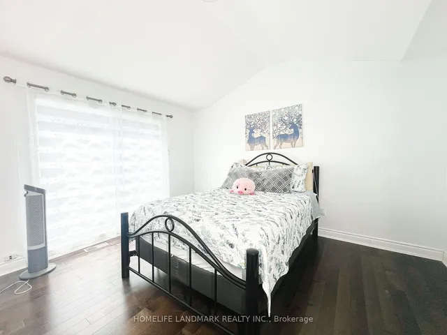 Additional image 20 of 3B Hobden Pl