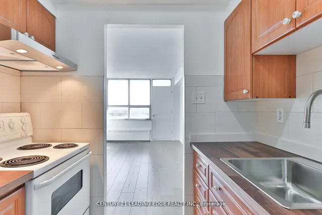 Additional image 7 of 940 Caledonia Rd Unit 1003