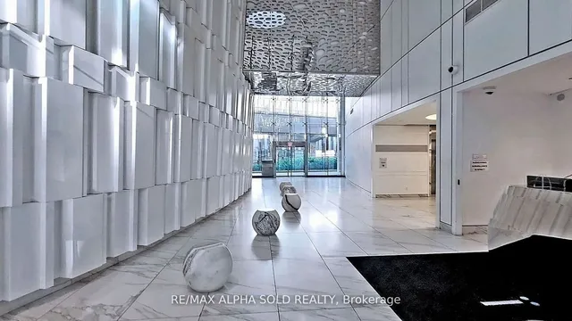 Additional image 36 of 12 York St Unit 707