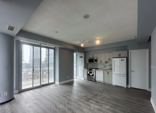 126 Simcoe St Unit 1408