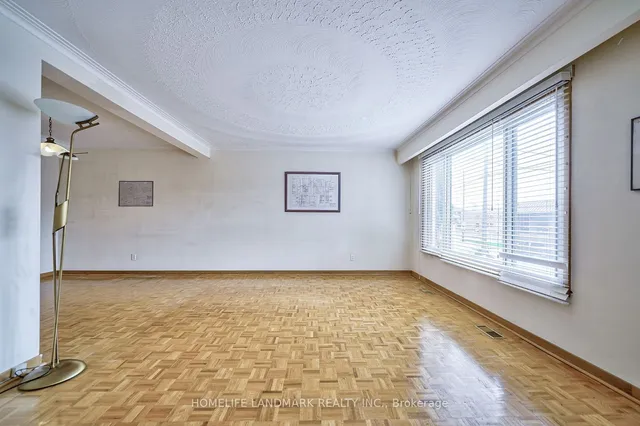 Additional image 5 of 796 Davenport Rd