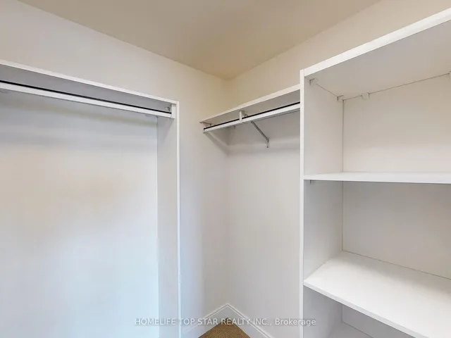 Additional image 18 of 135 Village Green Sq Unit 2821