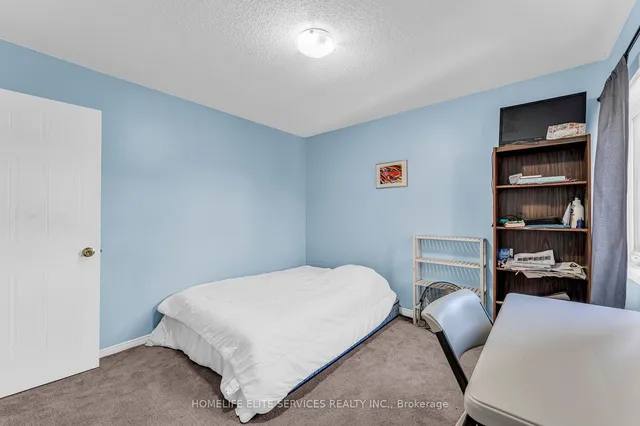 Additional image 15 of 11 Lenthall Ave