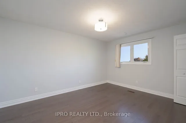 Additional image 26 of 111 Newton Dr