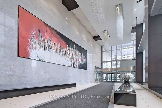 Additional image 4 of 386 Yonge St Unit 708