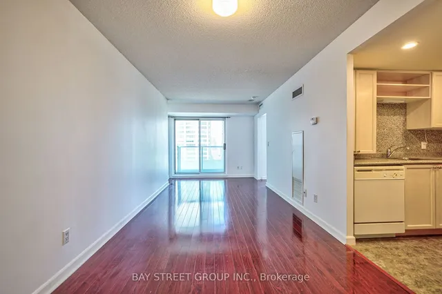 Additional image 10 of 8 Park Rd Unit 2016