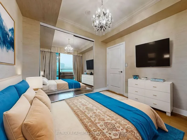 Additional image 19 of 18 Yorkville Ave Unit 2504