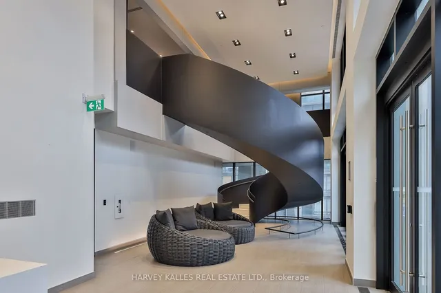 Additional image 28 of 1 Yorkville Ave Unit 4503