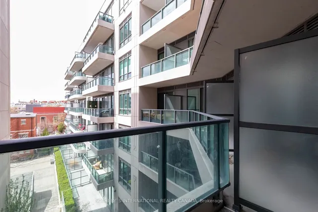 Additional image 21 of 81 Navy Wharf Crt Unit 2310