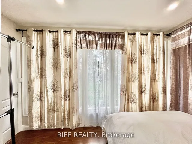 Additional image 21 of 298 Empress Ave