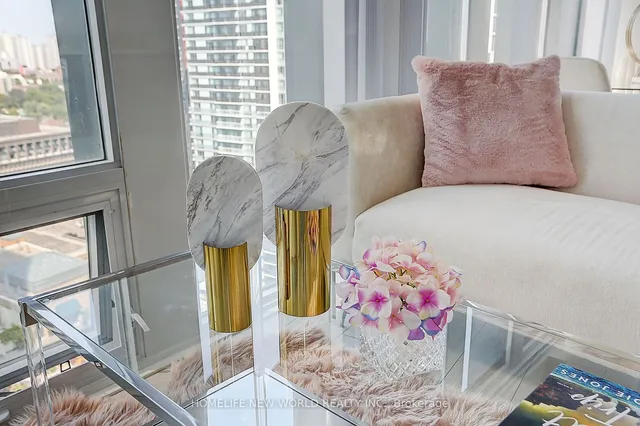 Additional image 13 of 60 Shuter St Unit Ph111