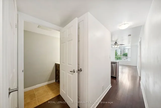 Additional image 7 of 225 Wellesley St Unit 407