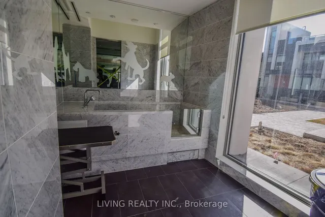 Additional image 17 of 117 McMahon Dr Unit 211