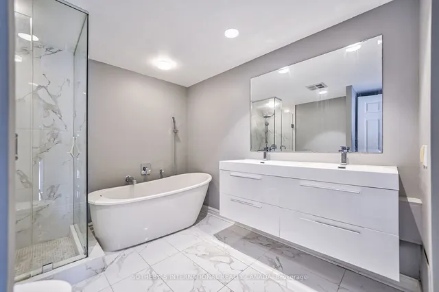 Additional image 20 of 33 University Ave Unit 2506