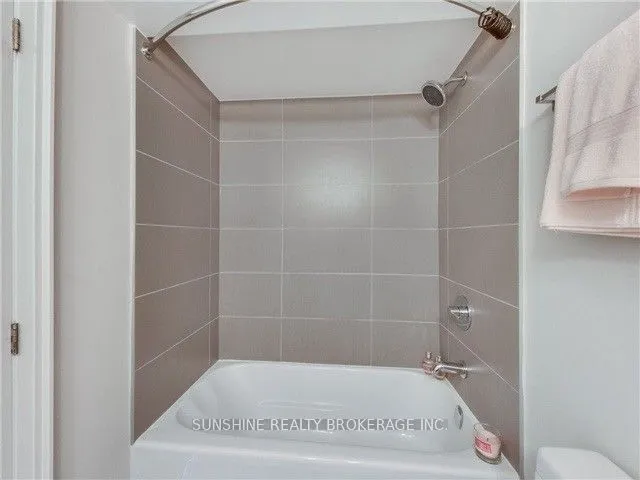 Additional image 15 of 155 Yorkville Ave Unit 1518