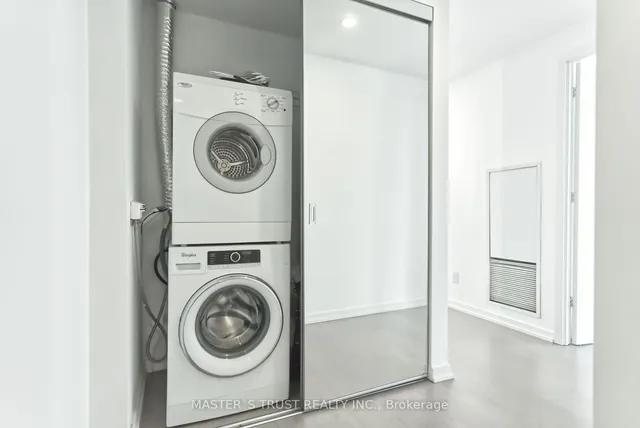 Additional image 15 of 101 Peter St Unit 2511