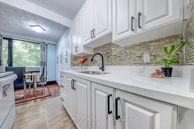 Additional image 15 of 921 Midland Ave Unit 204