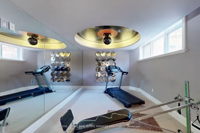 Additional image 35 of 63 Rollscourt Dr