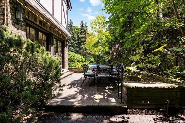 Additional image 11 of 23 Dewbourne Ave