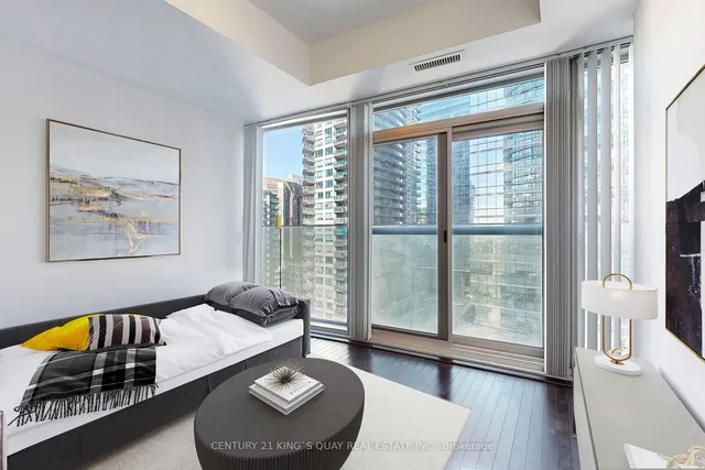 Additional image 10 of 12 York St Unit 808