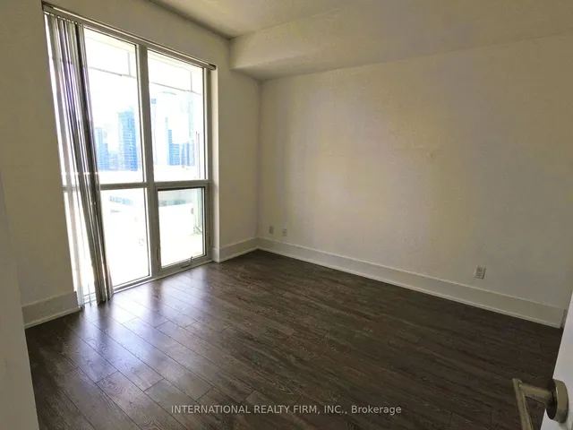 Additional image 3 of 300 Front St Unit 2410