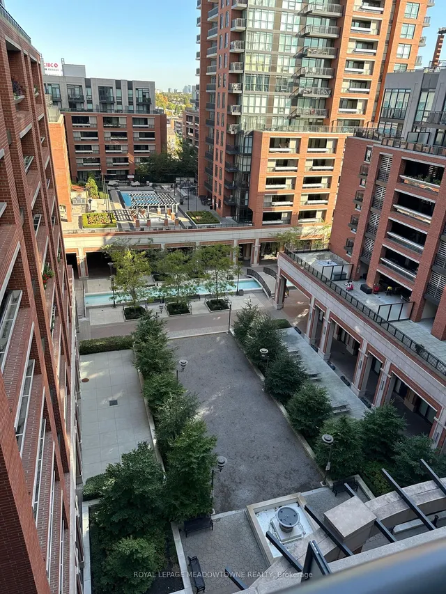 Additional image 15 of 830 Lawrence Ave Unit 825