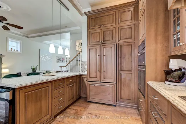 Additional image 12 of 162 Glenvale Blvd