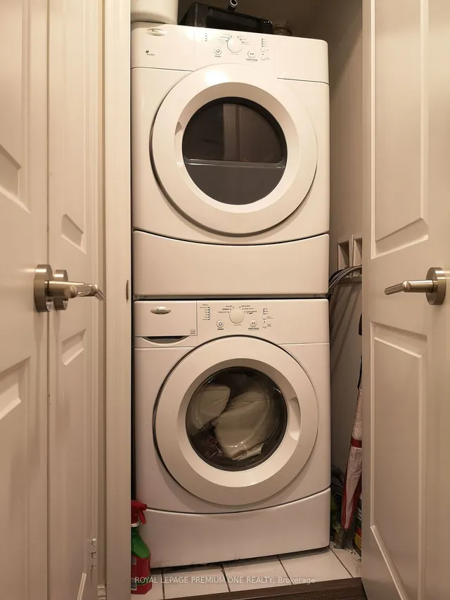 Additional image 14 of 75 East Liberty St Unit 1718