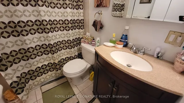 Additional image 10 of 5 Frith Rd Unit 912