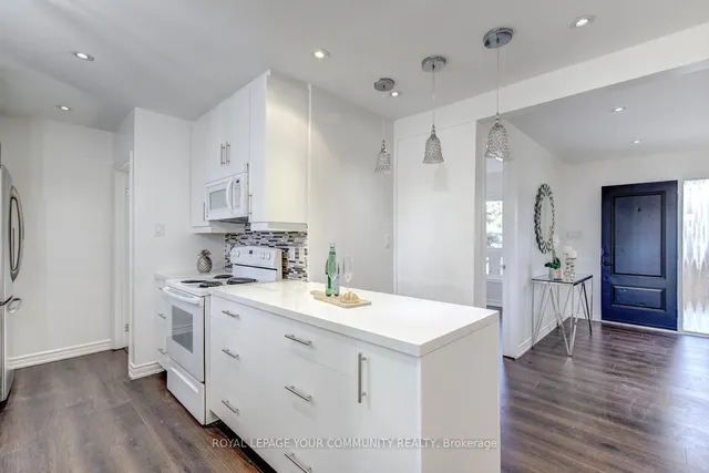 Additional image 16 of 2 Christina Cres