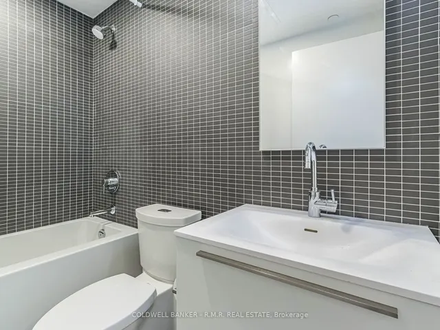 Additional image 20 of 2720 Dundas St Unit 703