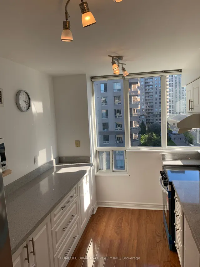 Additional image 13 of 28 Empress Ave Unit 912