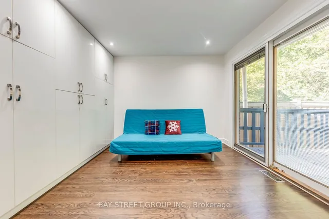 Additional image 11 of 90 Avondale Ave