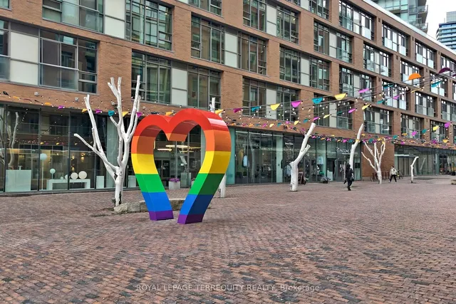 Additional image 2 of 39 Parliament St Unit PH1